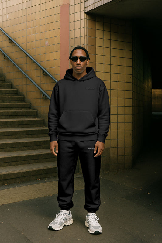 NFNC Essentials Relaxed Black