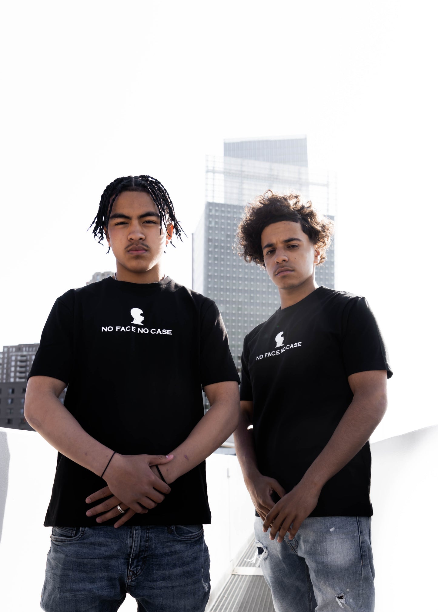 NO FACE NO CASE ENDLESS T-SHIRT BLACK